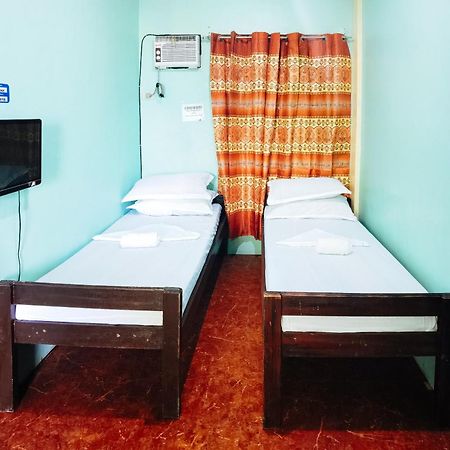 Reddoorz At D128 Lodge Cagayan Valley Tuguegarao by Eksteriør bilde