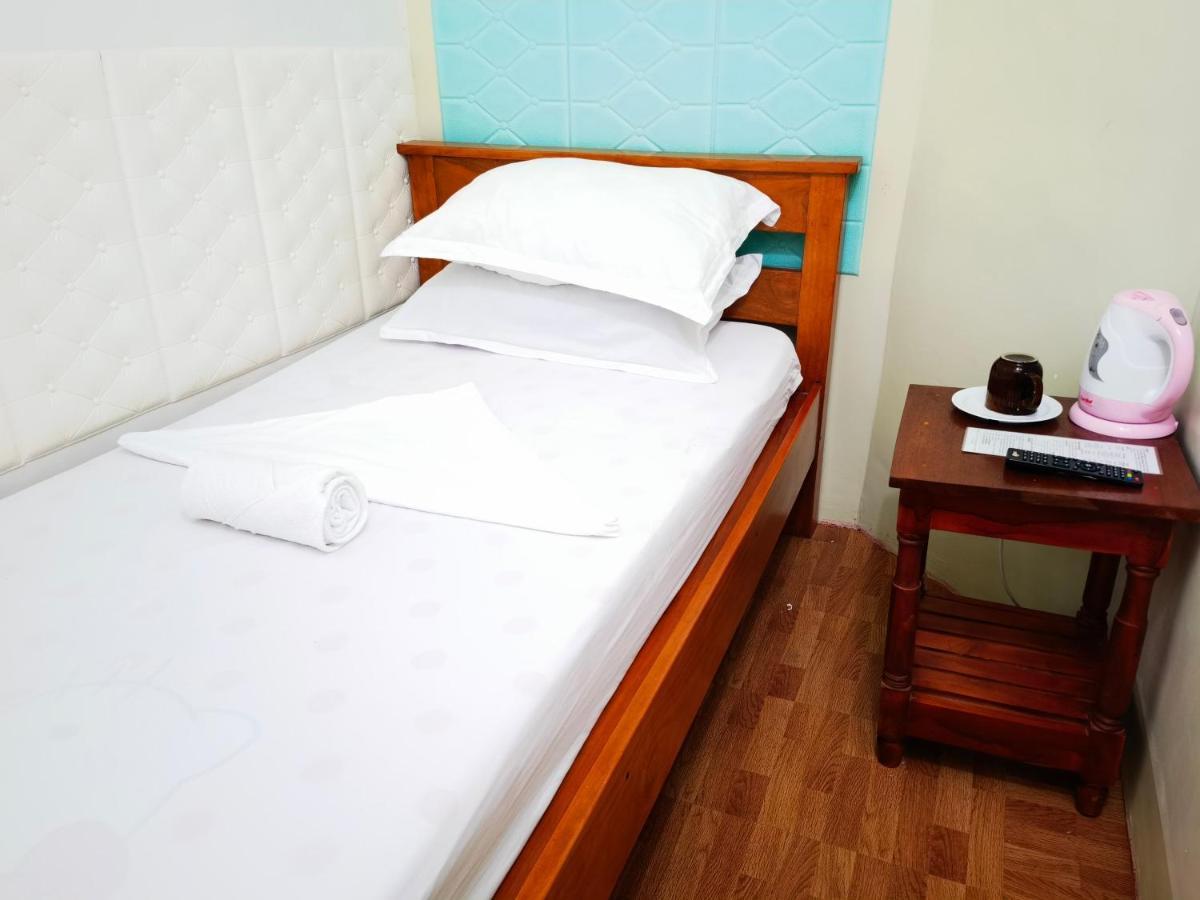 Reddoorz At D128 Lodge Cagayan Valley Tuguegarao by Eksteriør bilde
